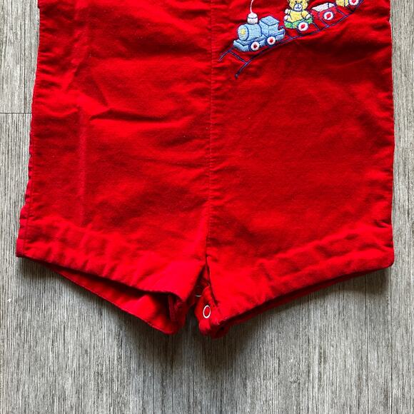 Vintage Red 100% Cotton Velvet Embroidered Bear Train Romper Size 24 Months - Picture 4 of 9